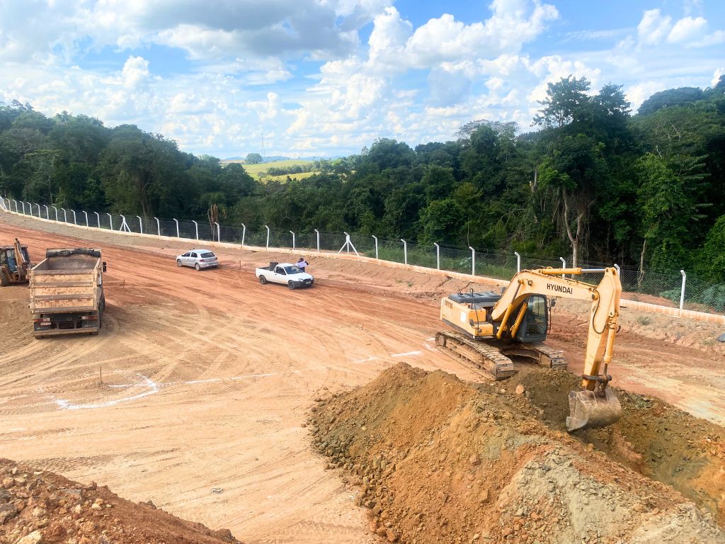 Obras Condomínio Nova Itália Pedreira-SP - 2025
