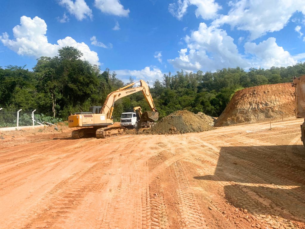 Obras Condomínio Nova Itália Pedreira-SP - 2025